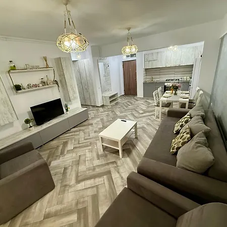 Taya - Moon Apartment *