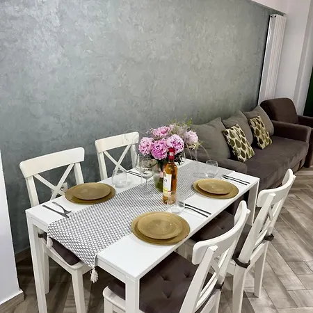 Taya - Moon Apartman *