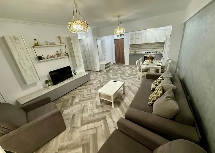 Taya - Moon Apartment *